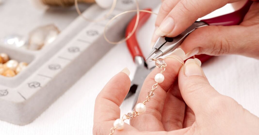 start online jewelry business guide